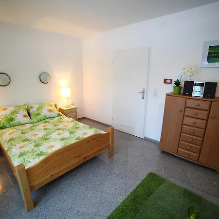 אכסניה Cztery Pory Roku *