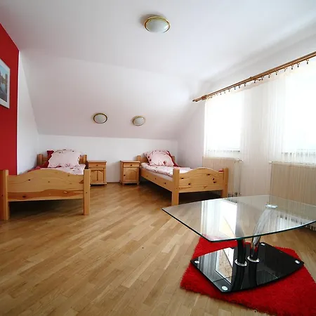Domek letniskowy Cztery Pory Roku *