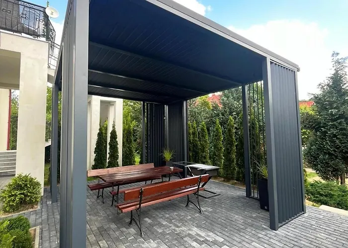 אכסניה Cztery Pory Roku *