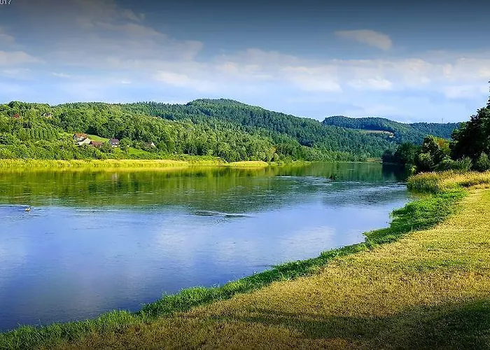 אכסניה Cztery Pory Roku *