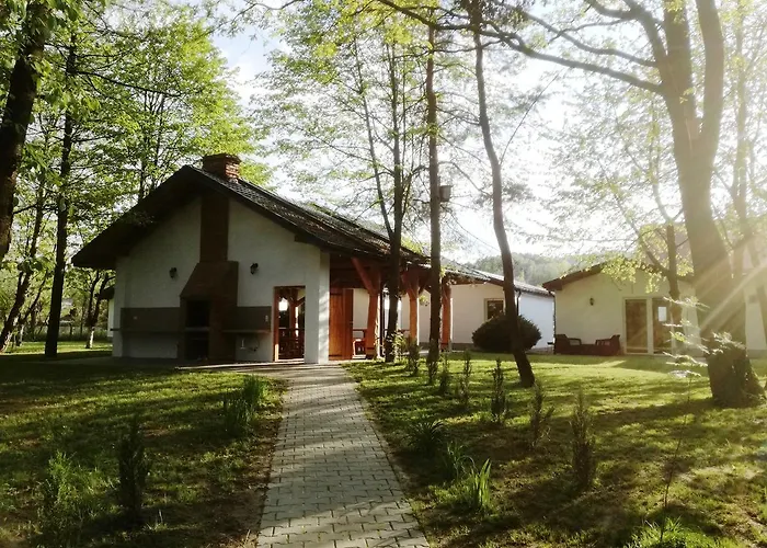 אכסניה Cztery Pory Roku *